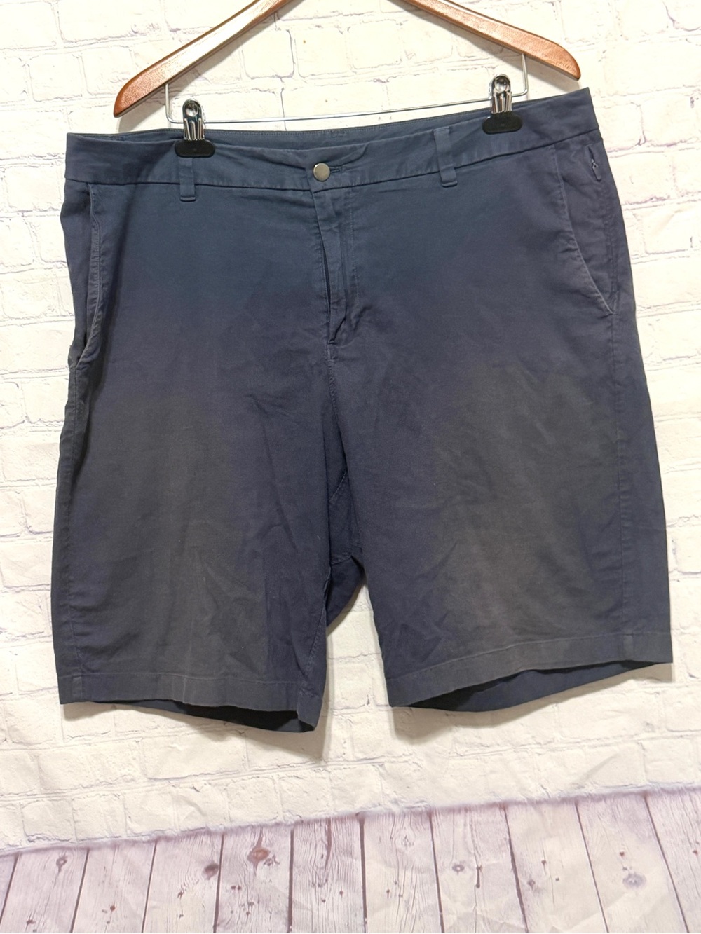 Lululemon ABC Short Tech Canvas Navy Blue Men's Size 38
